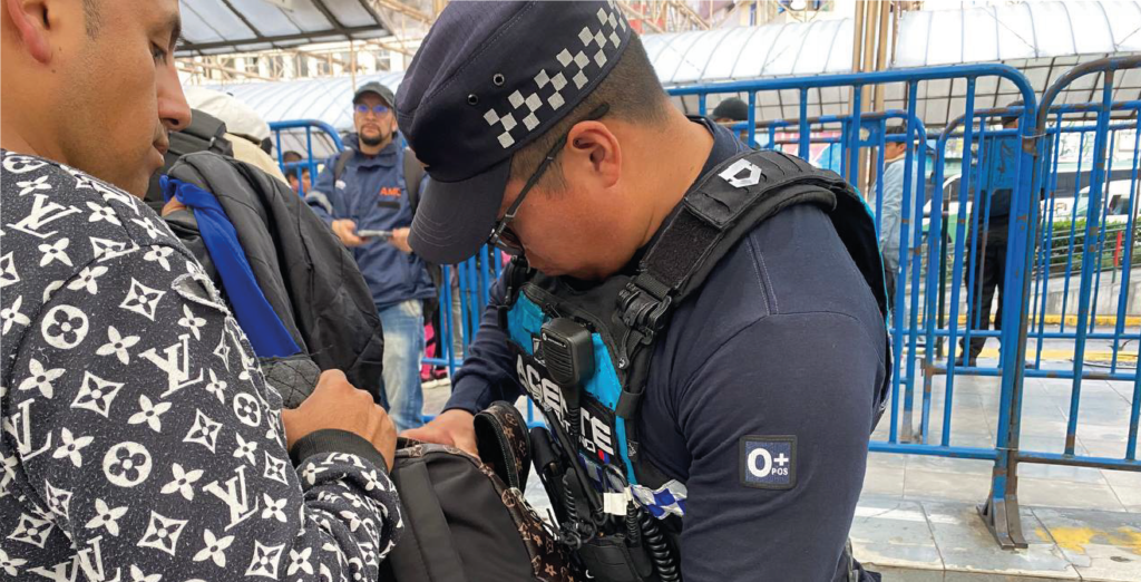 Policía Metropolitana en operativo control