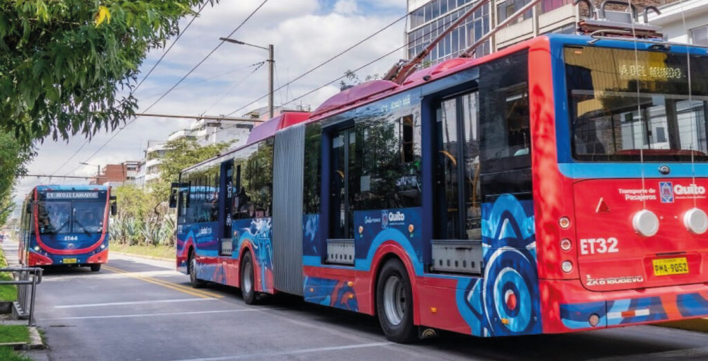 Unidad trolebús 100% eléctrica en operación.